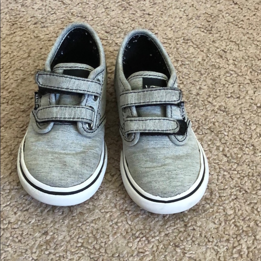 Toddler 6.5 Vans grey shoes used